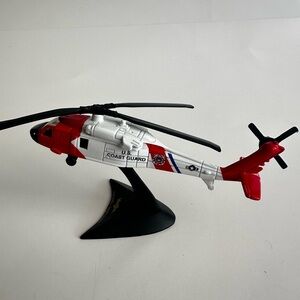 Maisto Tailwinds Sikorsky HH-60J Jayhawk U.S. Coast Guard Helicopter With Stand